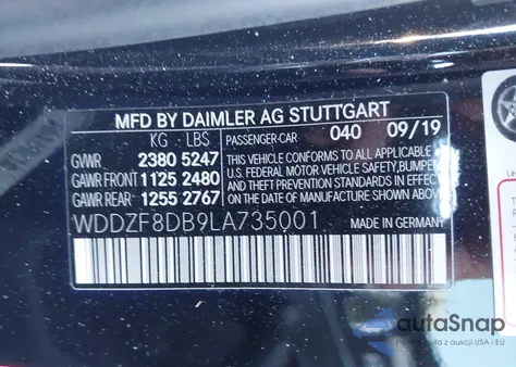 2020 Mercedes-Benz E 350 z USA, uszkodzony, nr VIN WDDZF8DB9LA735001